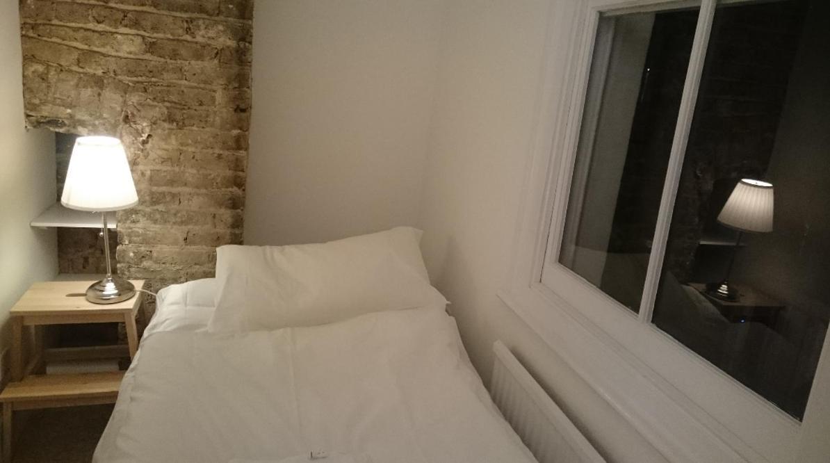 Central London Flat. Georgian Terrace. Bright. Exteriör bild