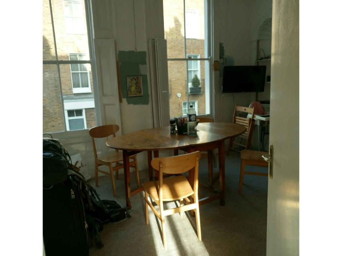 Central London Flat. Georgian Terrace. Bright. Exteriör bild