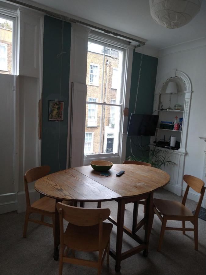 Central London Flat. Georgian Terrace. Bright. Exteriör bild